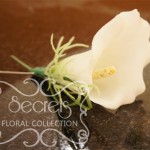 Artificial White Calla Lily Boutonniere with Pearl Pin (Top View)