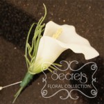 Artificial White Calla Lily Boutonniere with Pearl Pin (Front View)