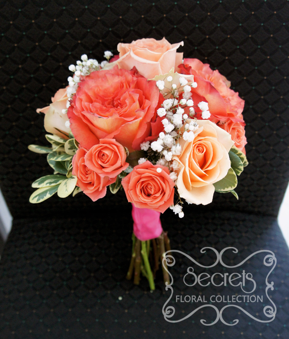 Fresh two-tone peach garden roses (free spirit), peach standard roses and spray roses, and baby's breath toss bouquet, with salmon pink wrap - Toronto Wedding Flowers by Secrets Floral Collection