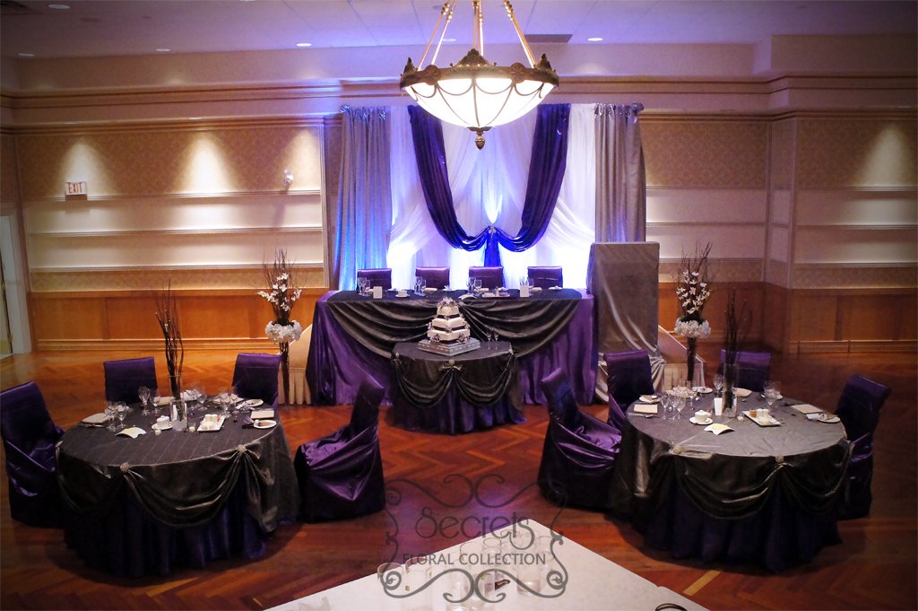 purple and black wedding table